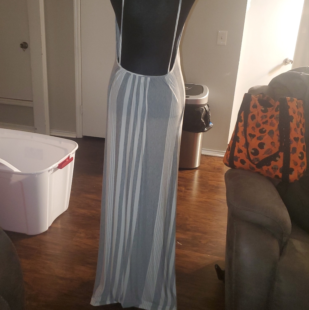Sundress - Picture 2 of 3